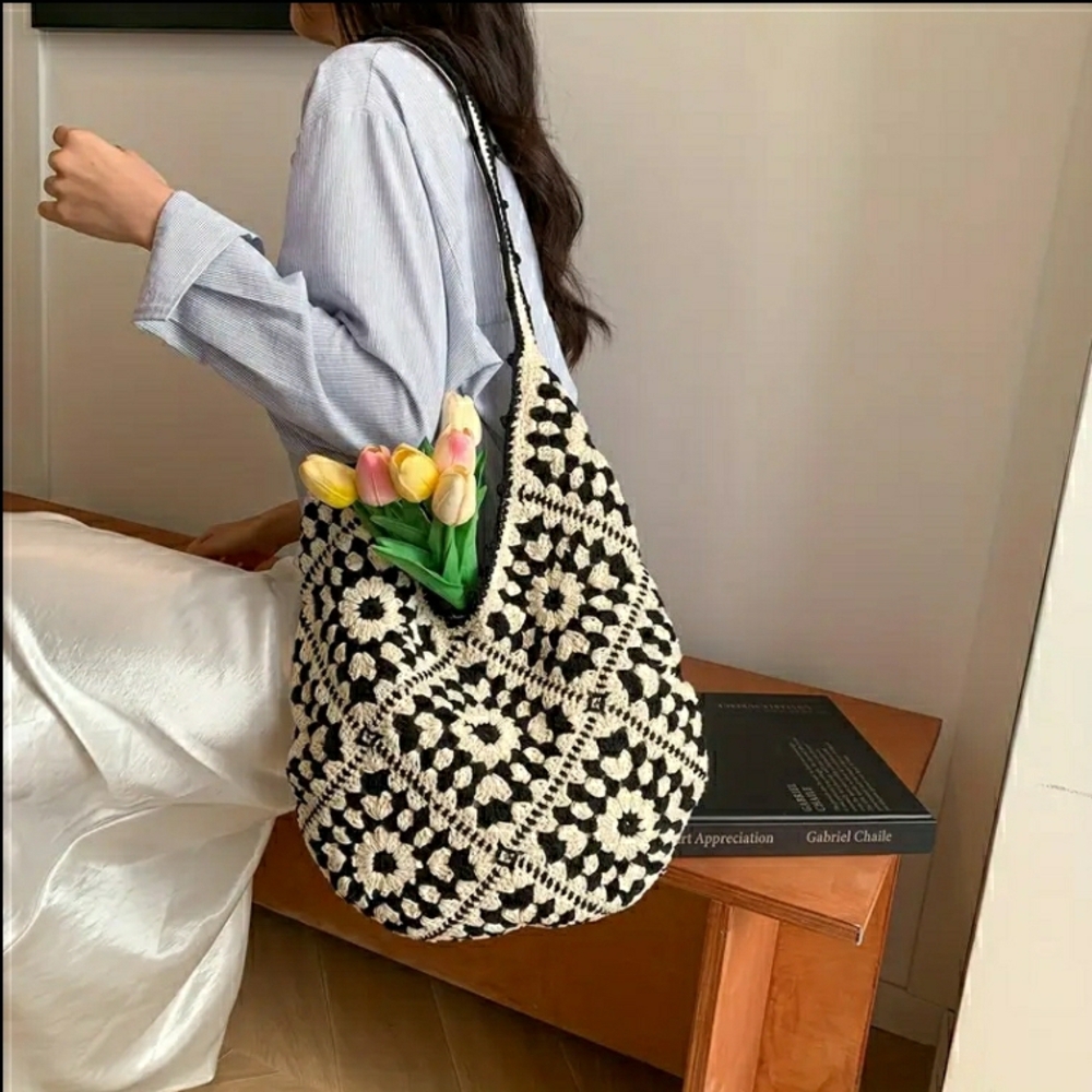 Crochet Boho Shoulder Bag (Black & White) NEW! - Picture 5 of 9